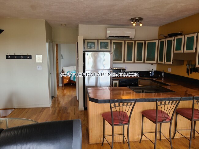 Foto del edificio - 764 Tremont St