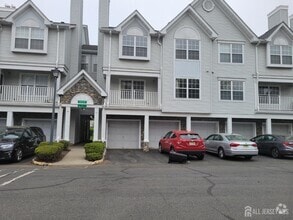 Building Photo - 68 Prestwick Way