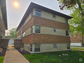 Building Photo - 837 Lathrop Ave