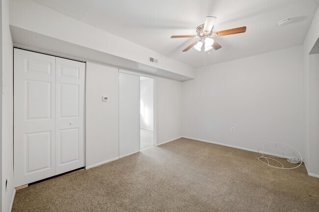 Building Photo - 706 Timber Creek Rd