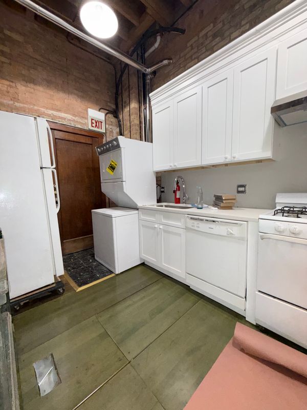 Foto del edificio - 936 W Roscoe St