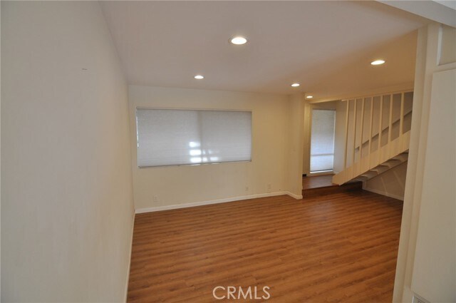 Building Photo - 1131 W Badillo St