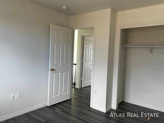 Foto del edificio - 10789 Vista Rd