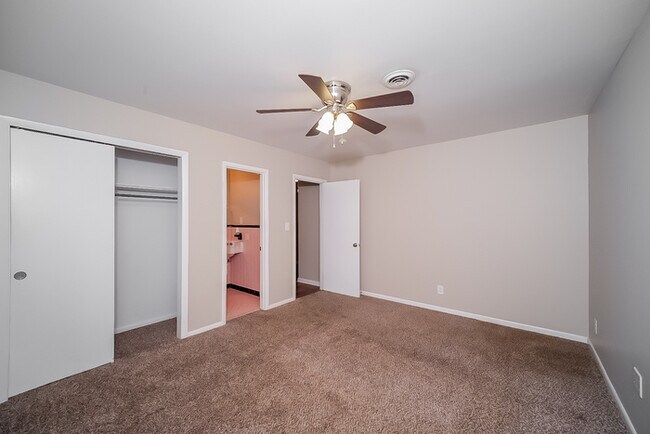 Building Photo - Cozy 3-Bedroom home in Decatur, AL