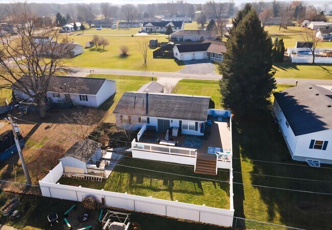 Foto del edificio - 9202 E Lilac Ln