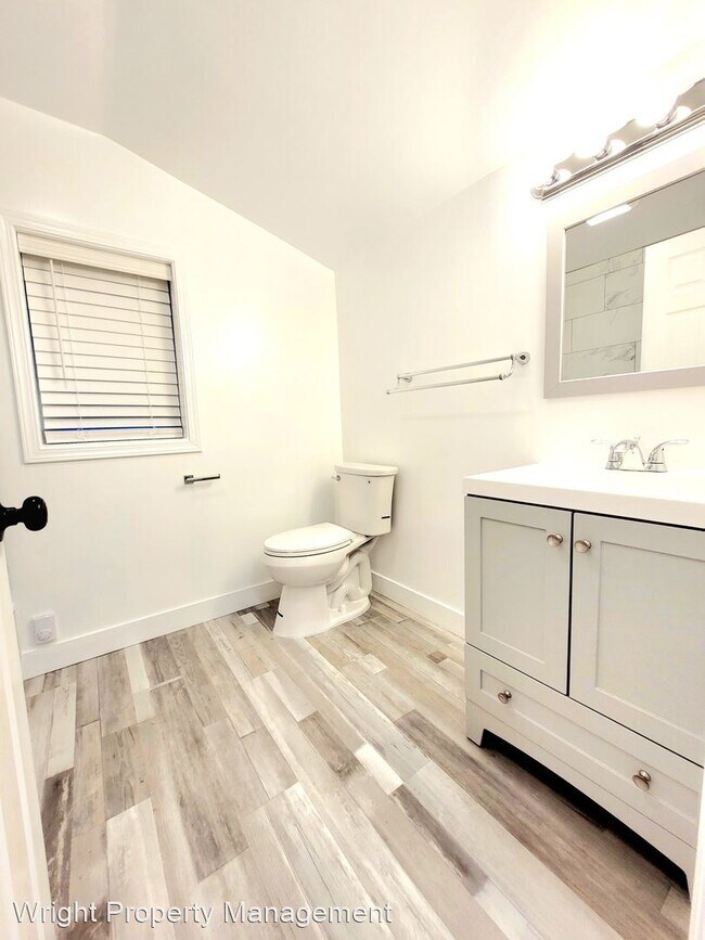 Building Photo - 2 br, 2 bath House - 413 Nth 13th st