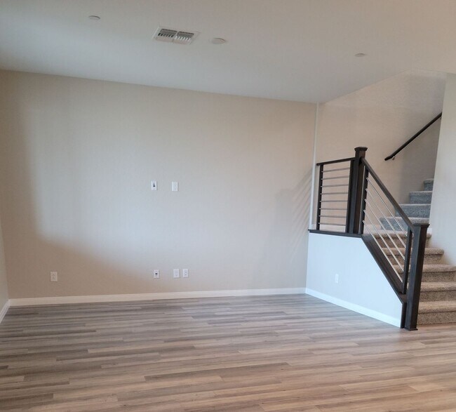 Foto del edificio - Upgraded Townhome in Summerlin