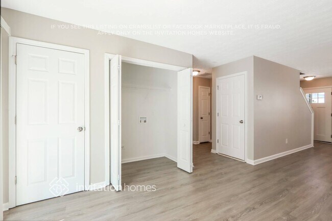 Foto del edificio - 384 Springbottom Ct SE