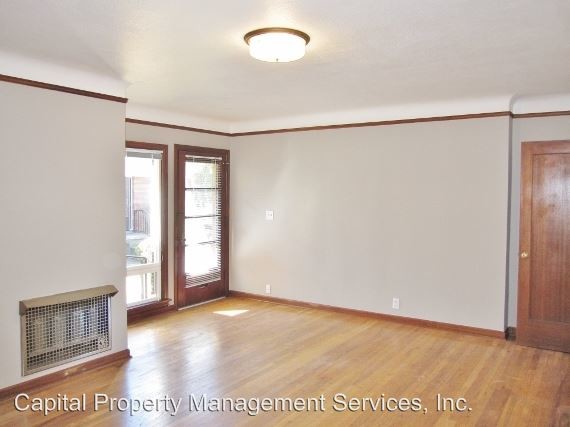 Building Photo - 1230-1230 SE Cesar Estrada Chavez Blvd