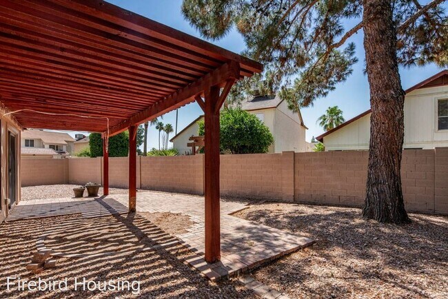 Foto del edificio - 3 br, 2 bath House - 1113 W. Highland St.