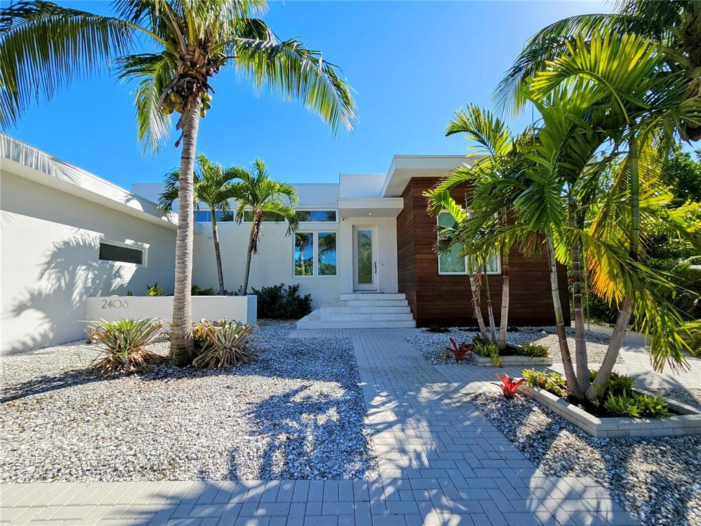 Foto principal - 2408 Nassau St