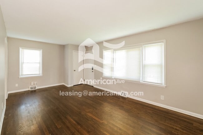 Building Photo - 1535 Waverly Ave