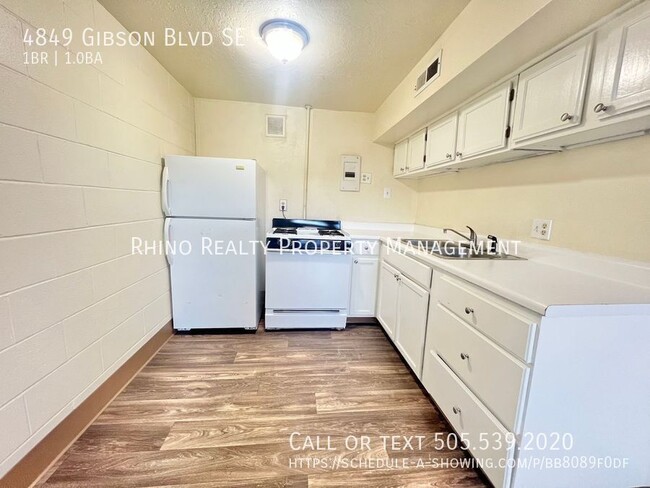 Foto del edificio - 4849 Gibson Blvd SE