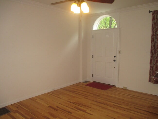 Building Photo - Townhome for rent in Upper Fells Point (Butcher's Hill)