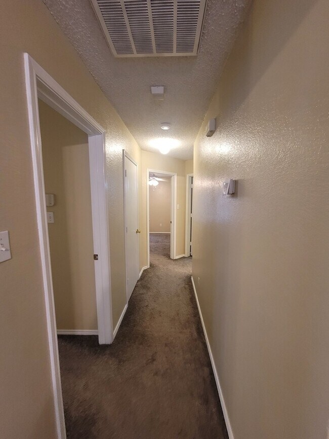 Foto del edificio - Cozy 3/2/2 in Fort Worth