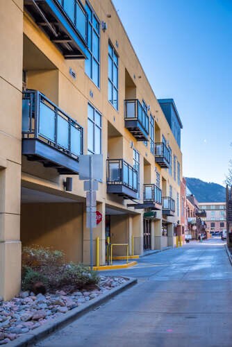 Building Photo - 1155 Canyon Blvd