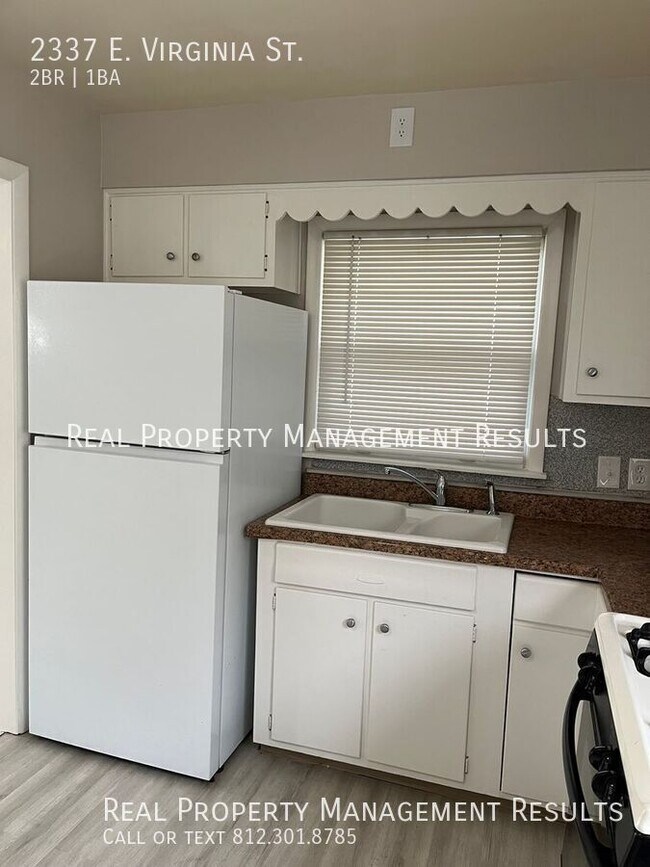 Foto del edificio - 2337 E Virginia St