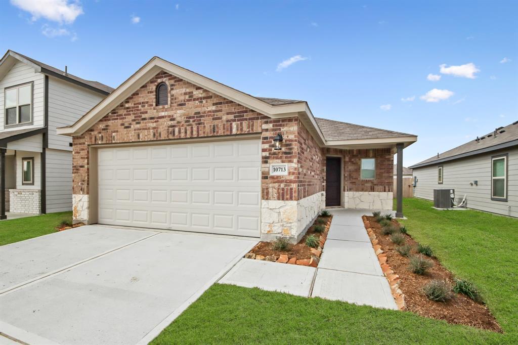 Foto principal - 10713 Lavender Cotton Ln