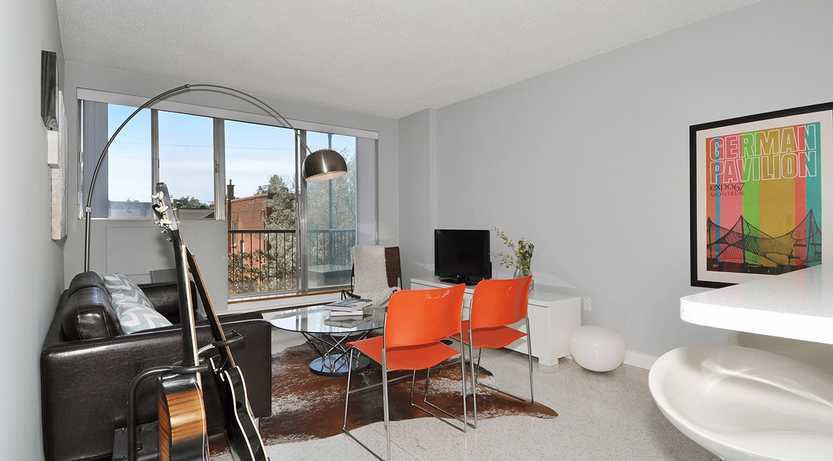 Building Photo - Crystal Arms