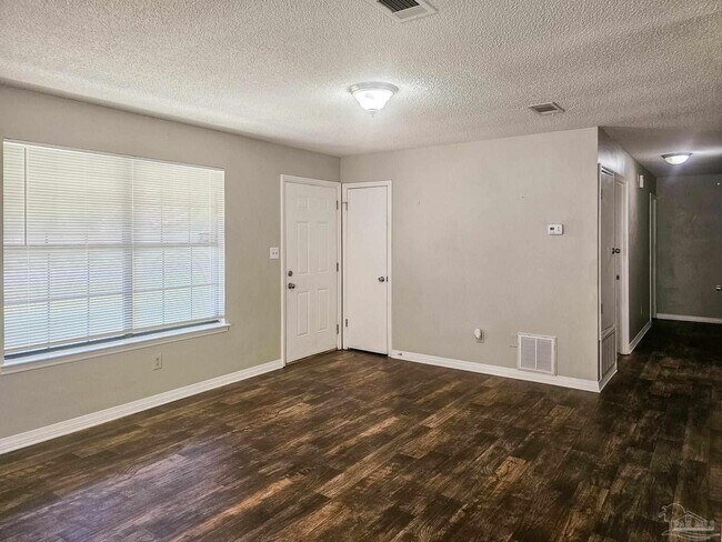 Building Photo - 4448 Angie Ln