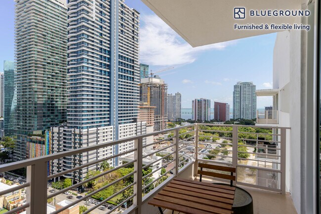 Foto del edificio - 110 SW 12th St