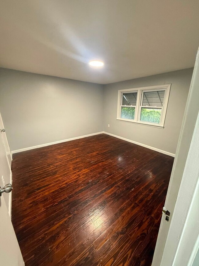 Foto del edificio - 333 Linden Ln