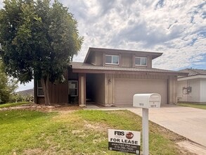 Building Photo - 10019 Canyonview Ct