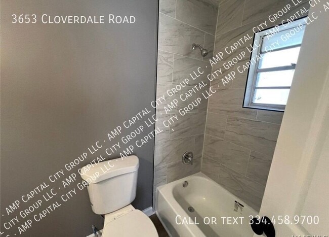 Foto del edificio - 3653 Cloverdale Rd