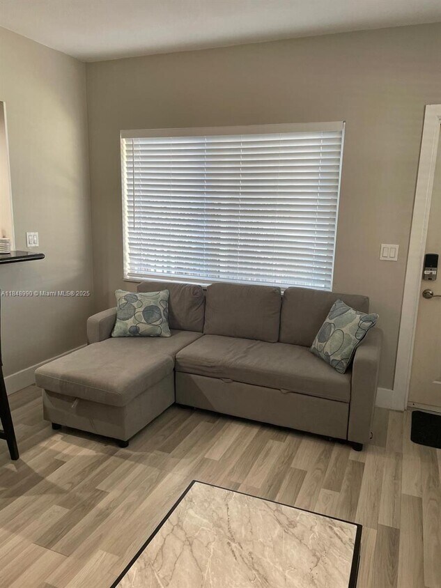 Foto principal - 2200 S Ocean Dr