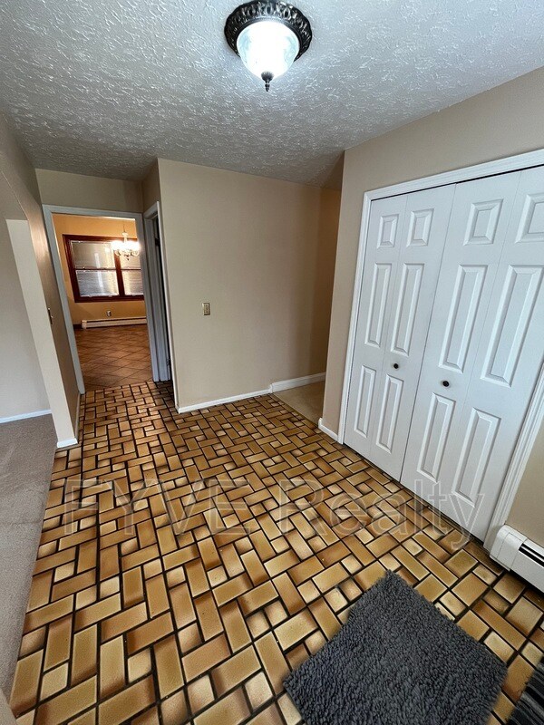 31399 Miles Rd, Chagrin Falls, OH 44022 House Rental in Chagrin Falls, OH