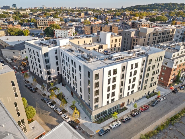 Harper - Harper Apartments