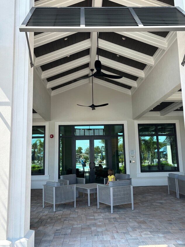 Foto del edificio - 14389 Eagle Branch Dr