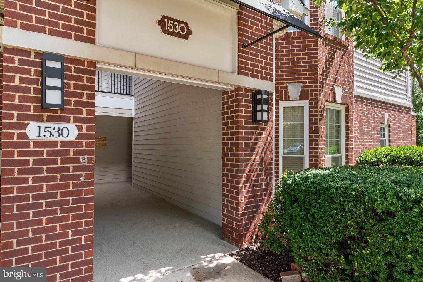 1530 Spring Gate Dr. Unit 9208, McLean, VA 22102 - Room for Rent in ...