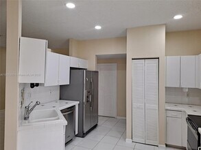Building Photo - 160 NW 97th Terrace