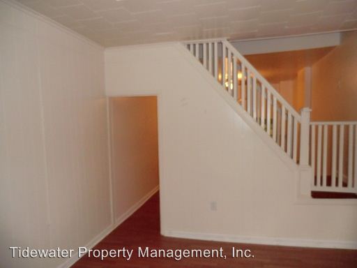Building Photo - 323 Font Hill Ave