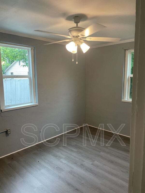 Foto del edificio - 949 Woods St SE