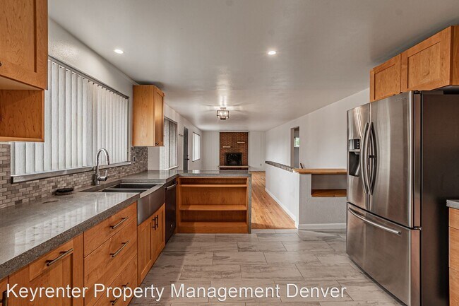Building Photo - 3 br, 1.5 bath House - 9495 W 9th Ave