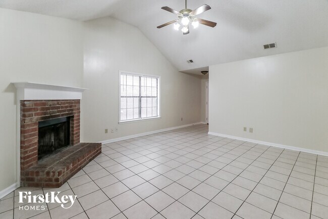 Building Photo - 4458 Shadow Creek St