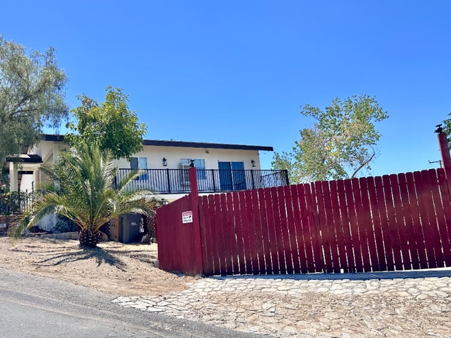 Building Photo - 28076 East Dr