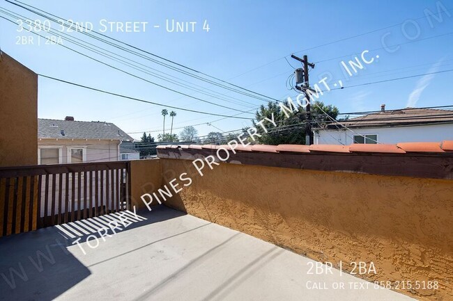 Building Photo - 2 bed, 1.5 bath Town Home in North Park! W...