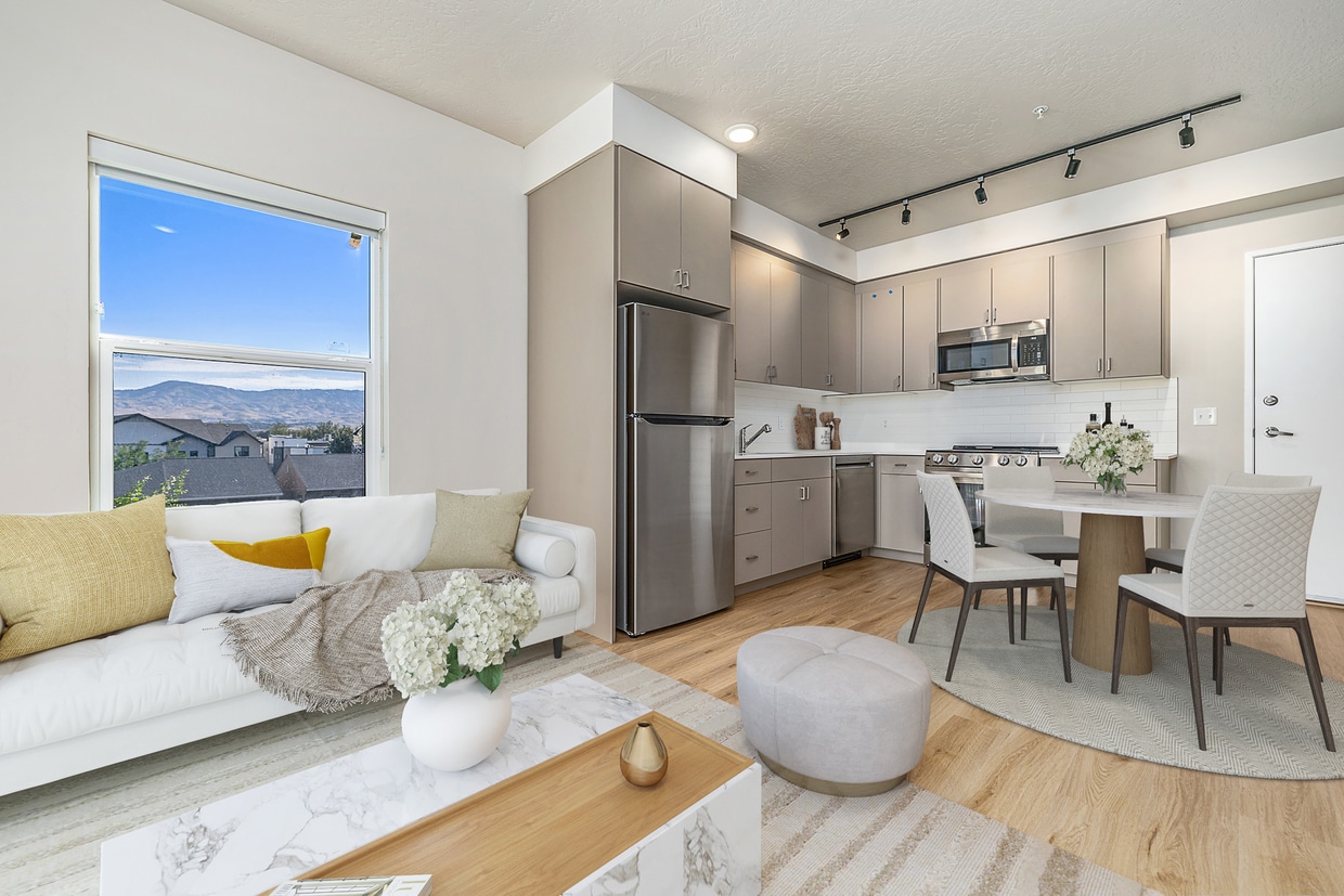 Primary Photo - Luka Apartments