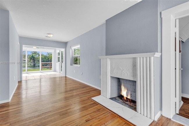 Foto del edificio - 392 Payne Dr