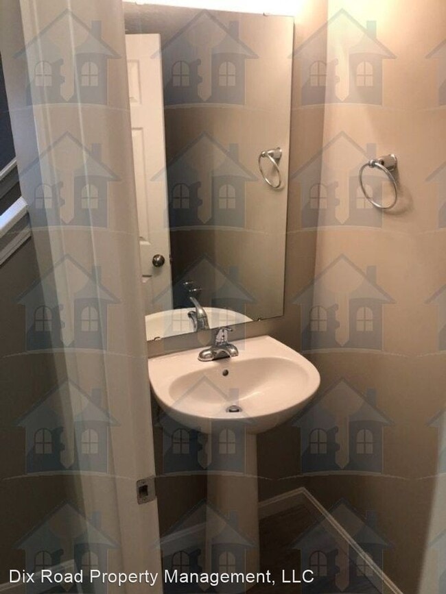 Building Photo - 3 br, 2.5 bath House - 314 Herbert Avenue,