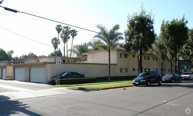 Building Photo - Lemonwood Court Apartments