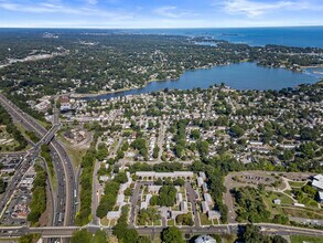 Building Photo - 108 Blachley Rd Building Photo - 108 Blachley Rd