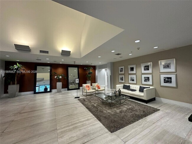 Foto del edificio - 1861 NW S River Dr