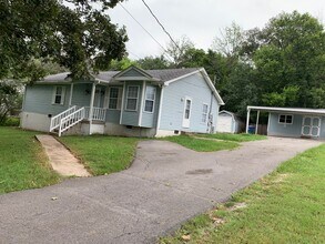 Building Photo - 645 Terrace Hill Rd