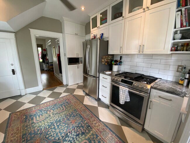 Foto del edificio - 1341 Gallatin St NW