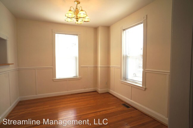 Building Photo - 2 br, 2 bath House - 8211 Roanoke Ave