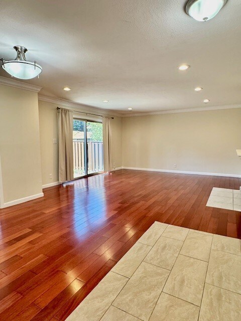 Foto del edificio - 1745 Countrywood Ct